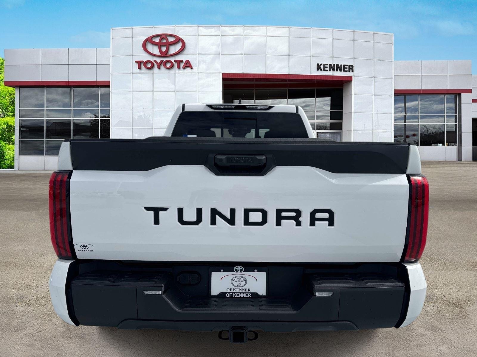 Used 2026 Ice Cap Toyota SR image 5