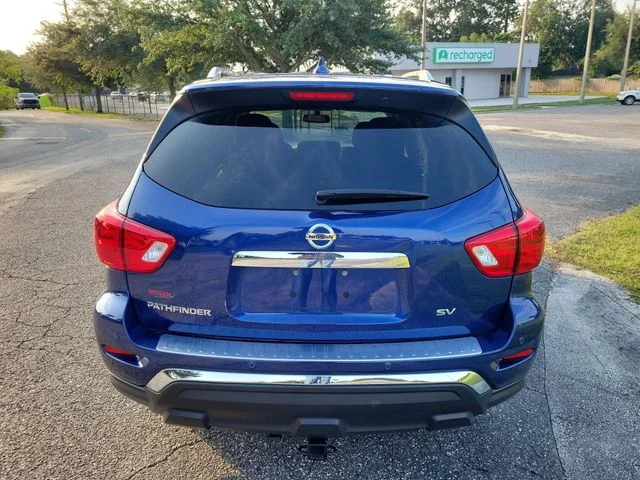 Used 2020 Blue Nissan SV image 8