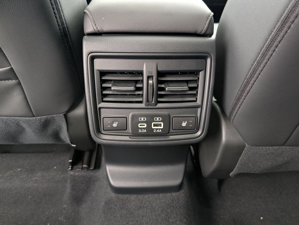 2026 Subaru Outback Limited - Photo 12