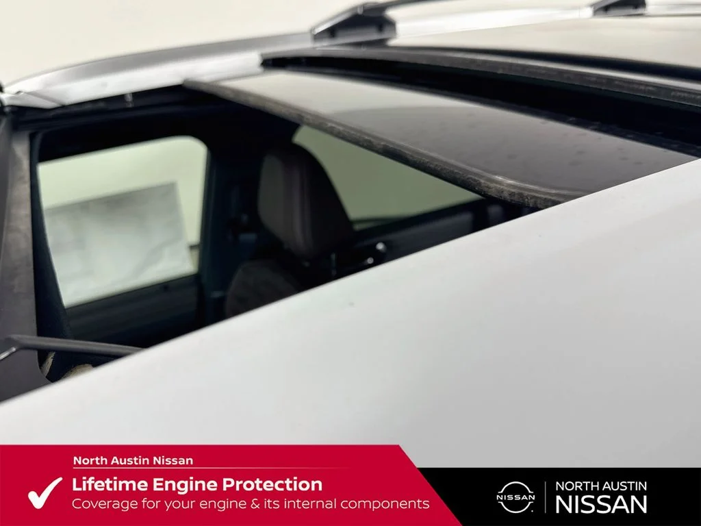 New 2026 White Nissan Platinum Reserve image 27