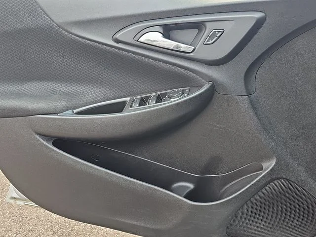 Used 2017 Silver Chevrolet LT image 24