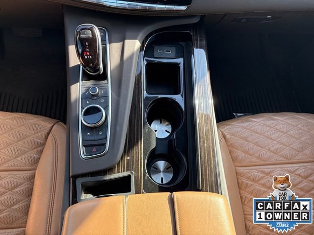 Used 2022 CRYSTAL WHITE TRICOAT Cadillac Sport image 3