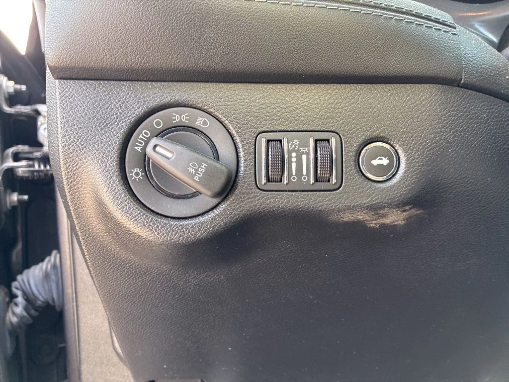 Used 2022 Gray Dodge R/T Scat Pack image 14