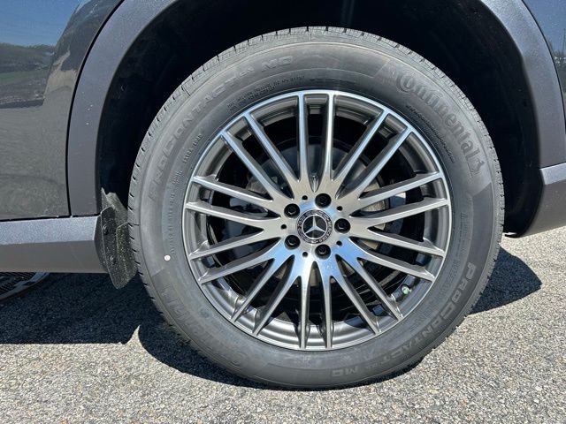 Used 2026 Gray Mercedes-Benz GLC 300 image 10