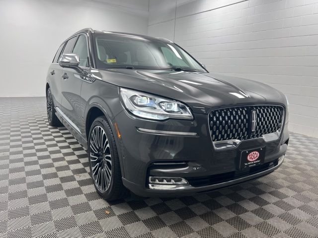 2022 Lincoln Aviator Black Label AWD's photo
