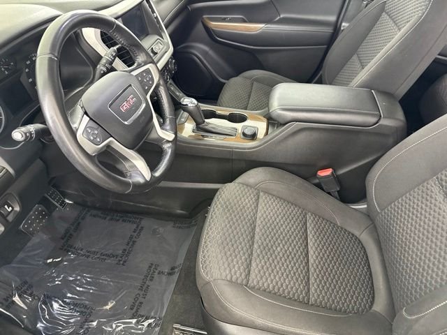 Used 2019 White GMC SLE-2 image 20