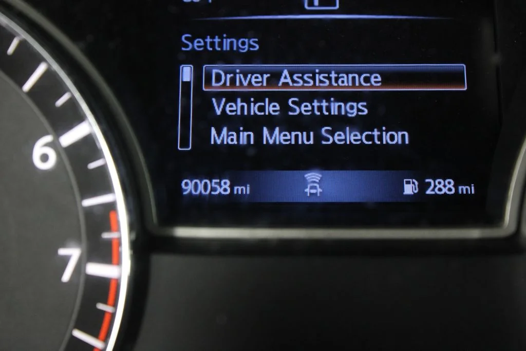 2020 Nissan Pathfinder S - Photo 28