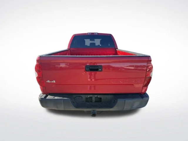 Used 2014 Red Toyota SR image 9