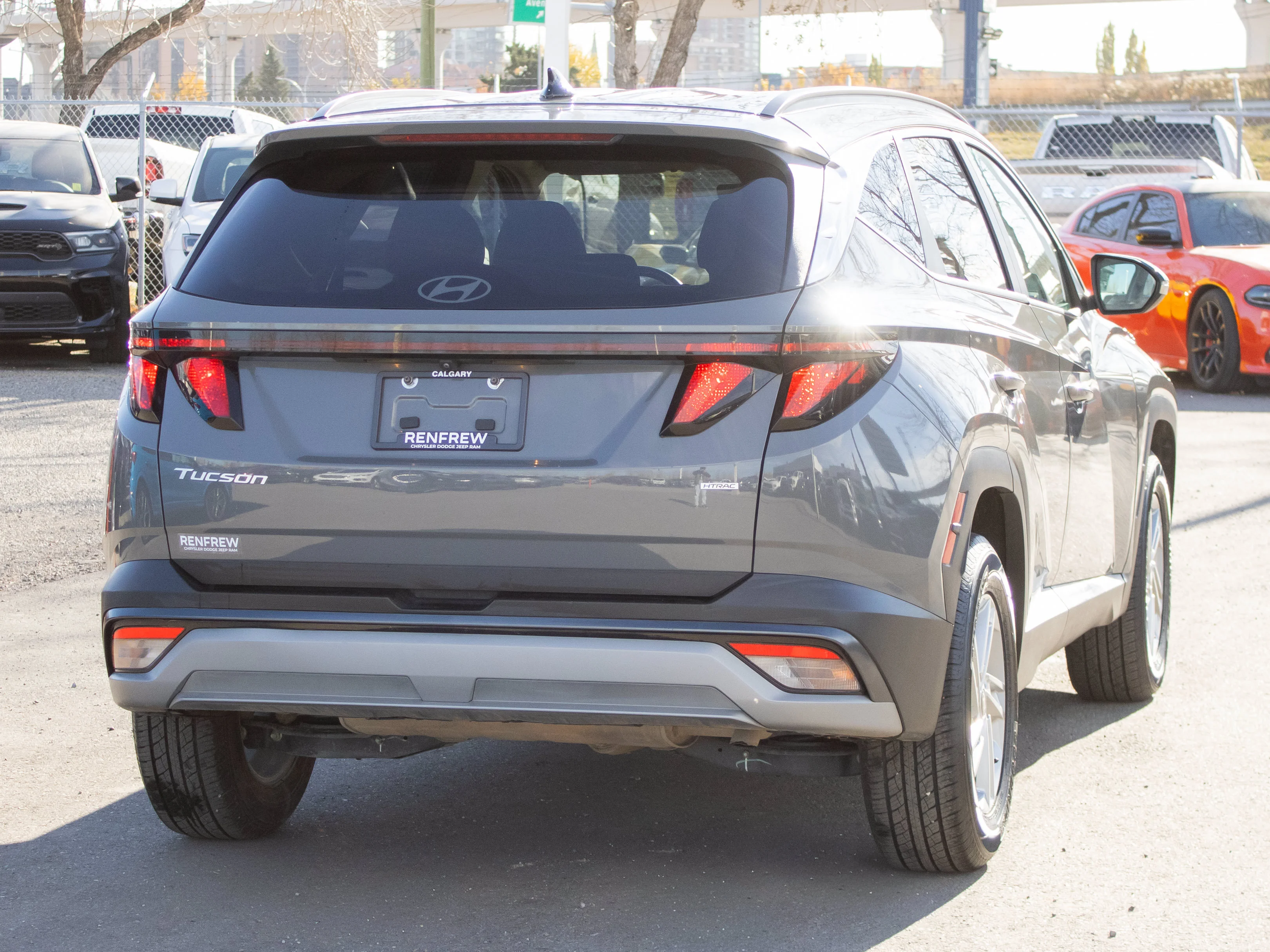 Used 2025 Grey Hyundai Preferred* AWD, Heated Seats & Wheel, Backup Camera, Hyundai SmartSense image 15