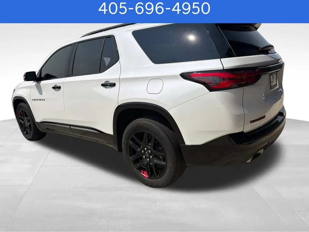 Pre-Owned 2022 Chevrolet Traverse Premier