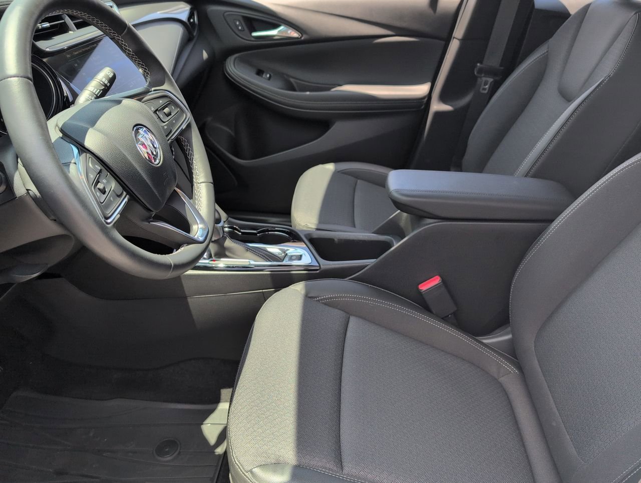 Used 2023 Summit White Buick Preferred image 18