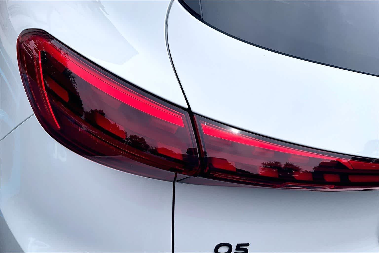 Used 2025 Glacier White Metallic Audi Premium Plus image 49
