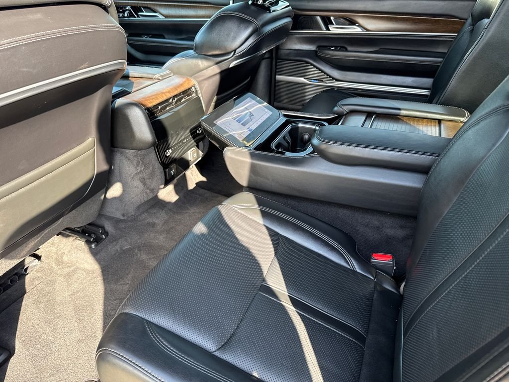 Used 2022 Black Jeep Series I image 20