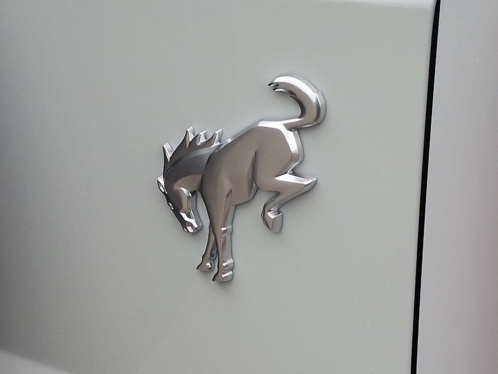 New 2026 Avalanche Gray Ford Big Bend® image 61