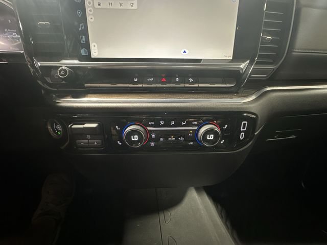 Used 2024 Gray Chevrolet LT image 21