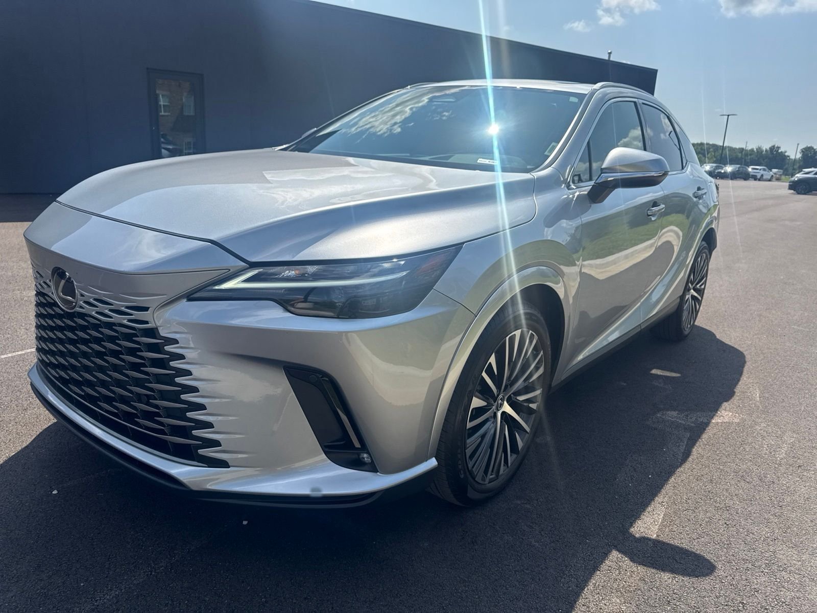 Used 2023 Silver Lexus 350 Premium Plus image 1