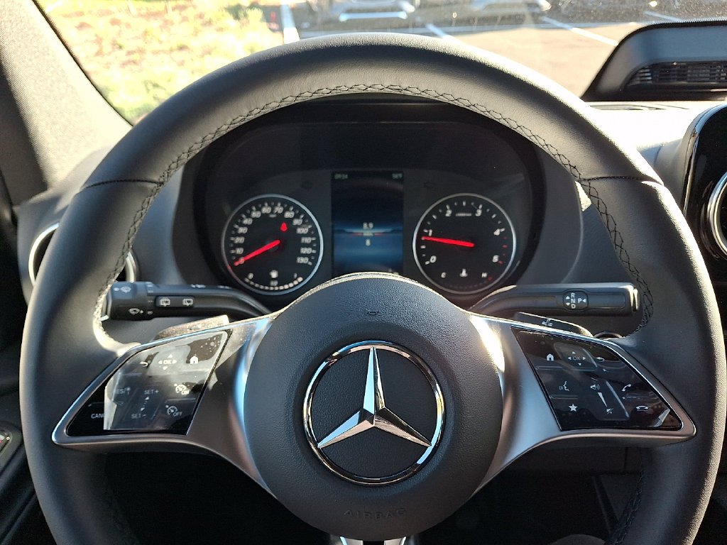 New 2026 high-tech silver metallic Mercedes-Benz Crew 144 WB image 18