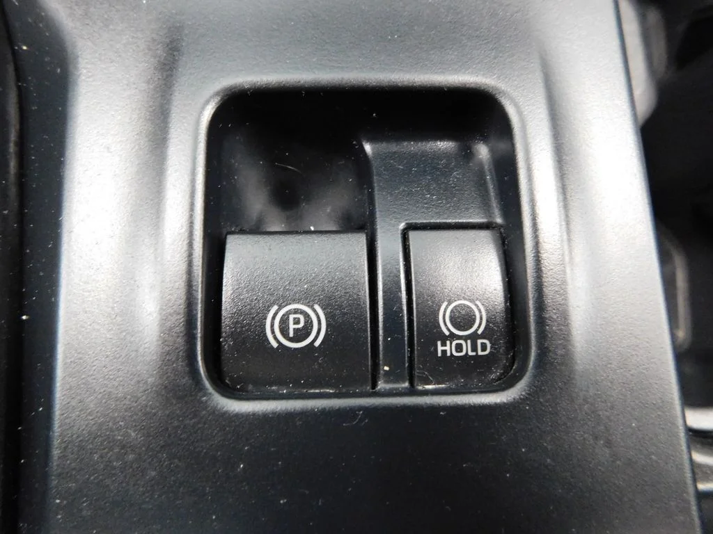 Used 2024 Cream Toyota XLE image 33