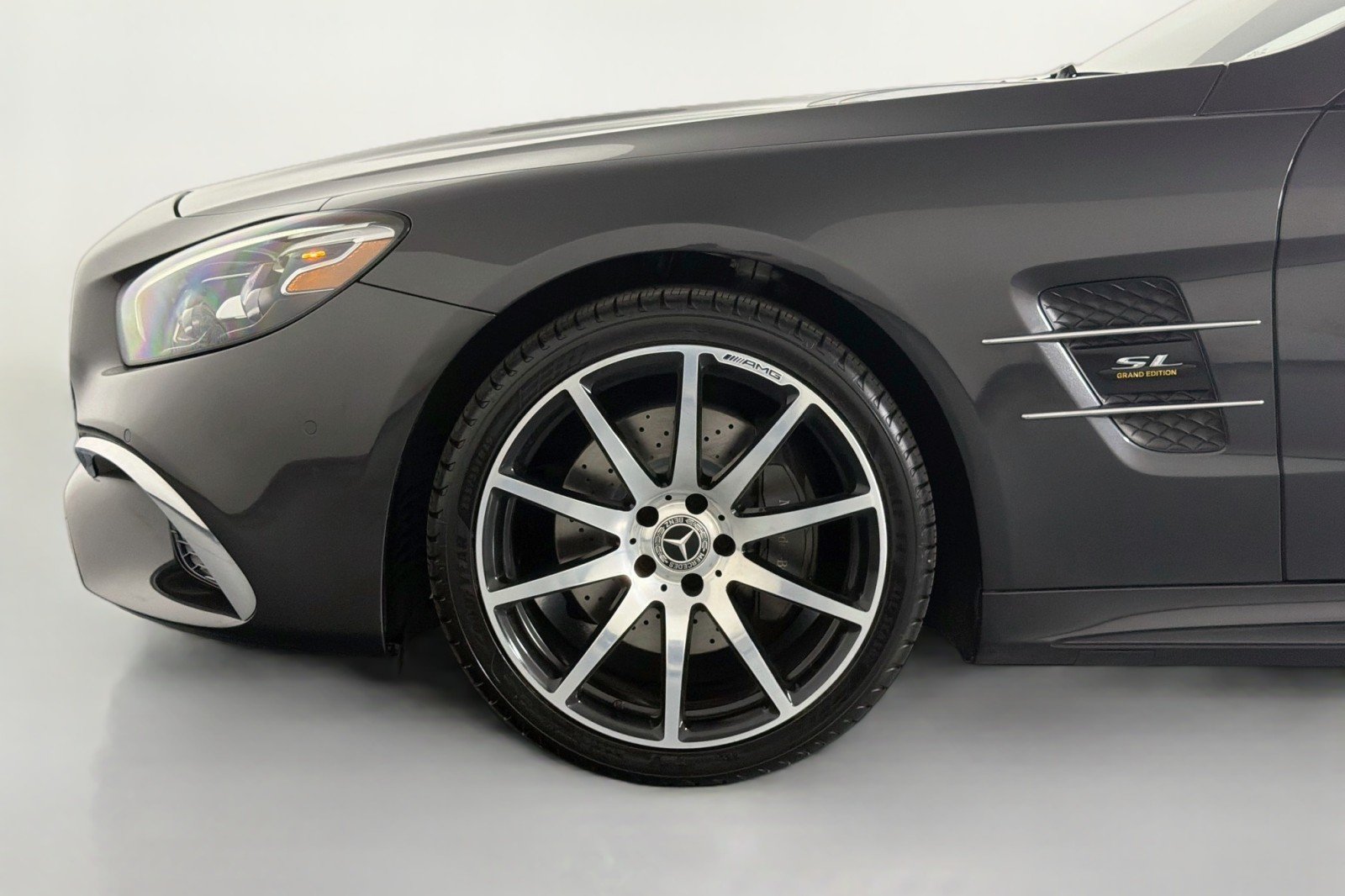 Used 2020 Graphite Grey Metallic Mercedes-Benz 450 image 12