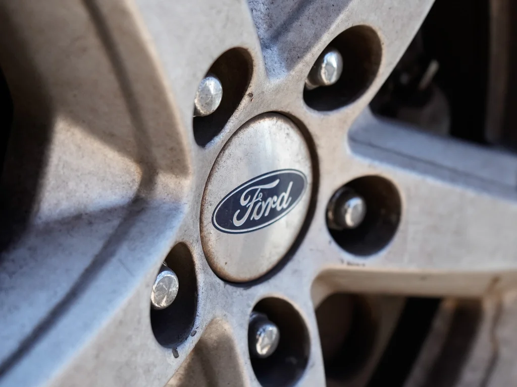 Used 2016 Ingot Silver Metallic Ford XLT image 13