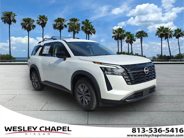 2026 Nissan Pathfinder SV