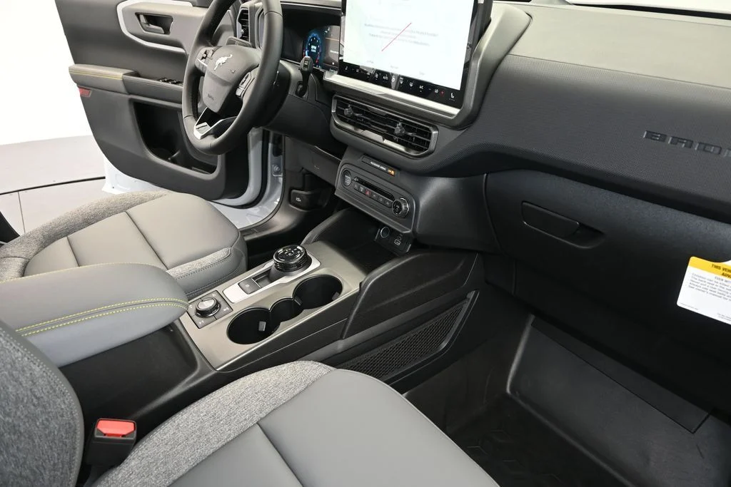 New 2026 Space White Metallic Ford Badlands® image 13