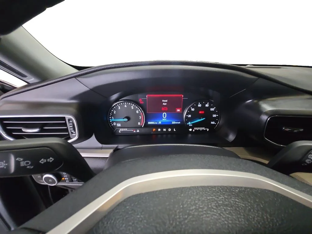 Used 2024 Black Ford XLT image 14