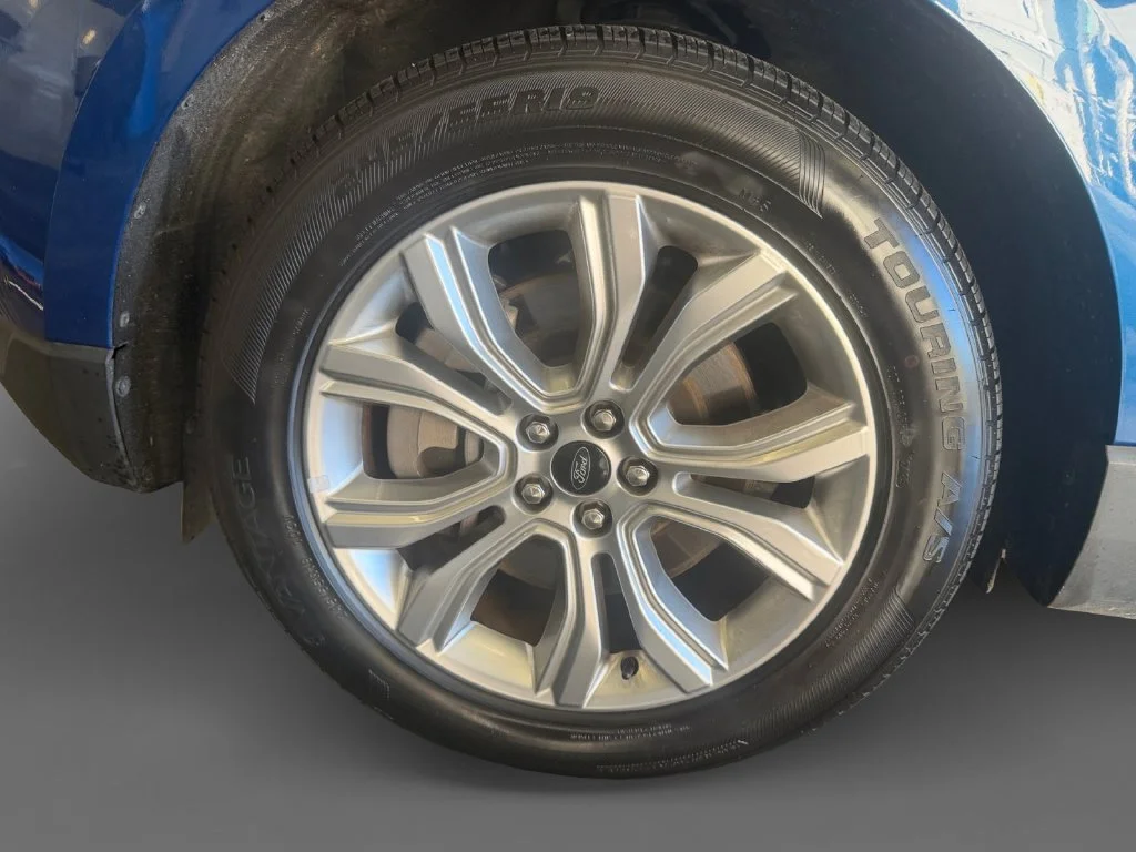 Used 2024 Blue Ford Titanium image 16