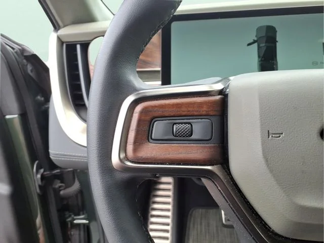 Used 2023 Green Rivian Adventure image 23