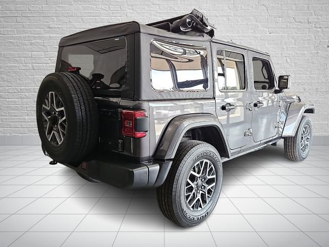 New 2025 Granite Crystal Metallic Clear-Coat Exterior Paint Jeep Sahara image 3