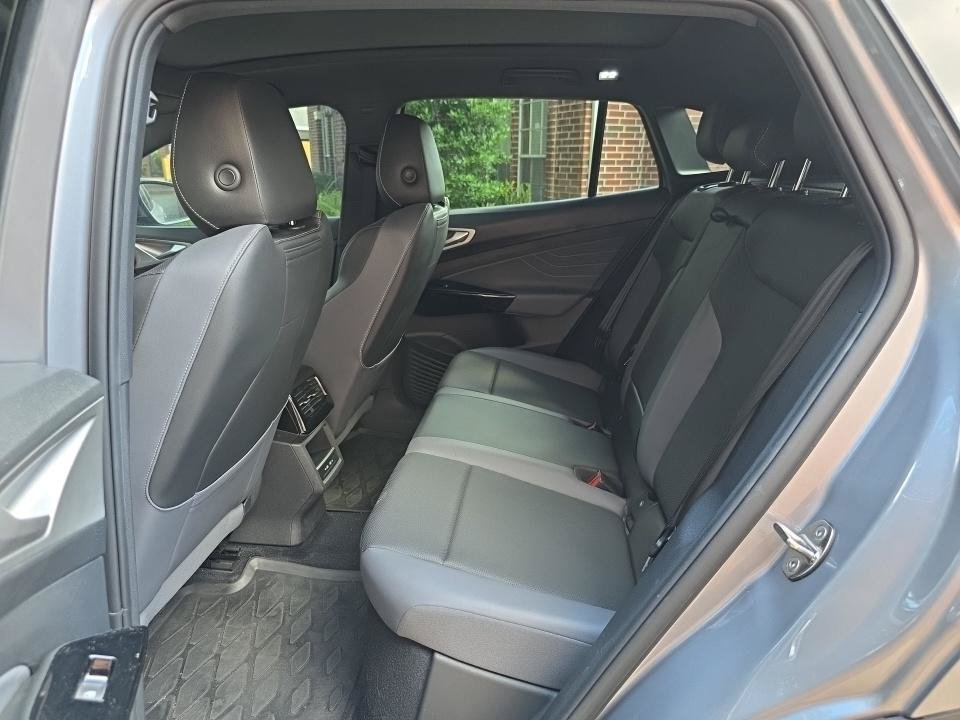 Used 2023 Silver Mist Metallic Volkswagen Pro S image 6