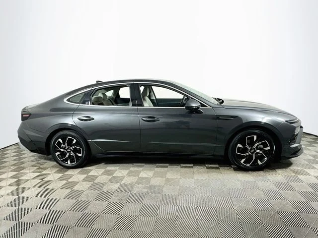 Certified Pre-Owned 2024 Hyundai Sonata SEL