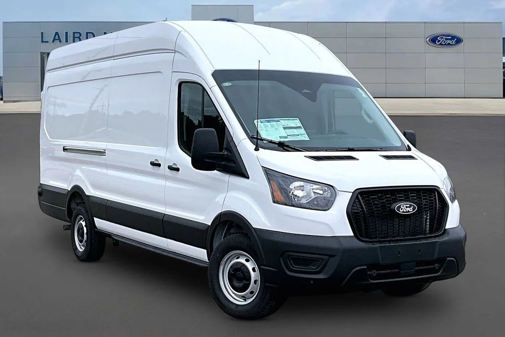 New 2026 Oxford White Ford Cargo Van image 2