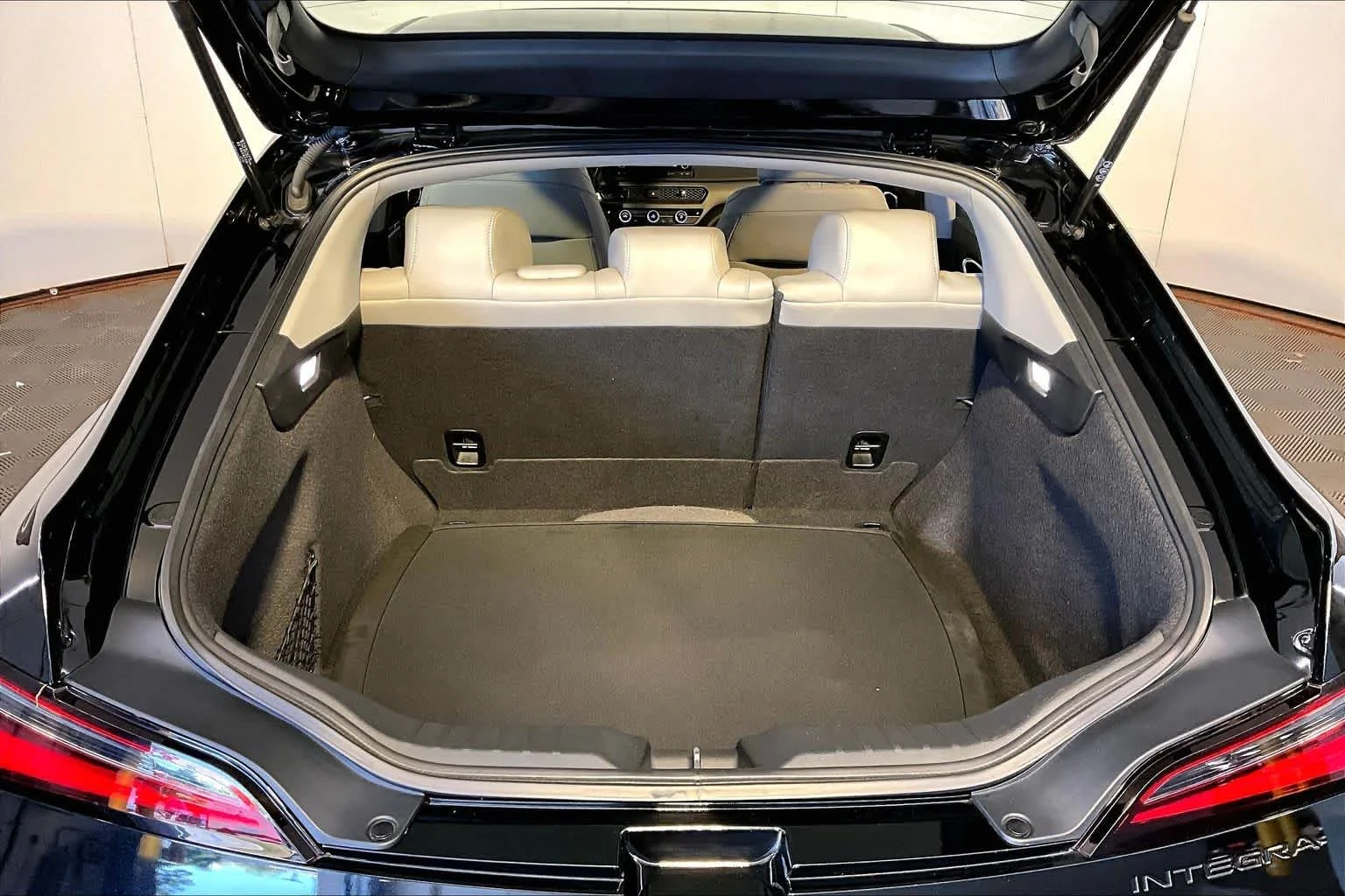 Certified Used 2024 Majestic Black Pearl Acura BASE image 68