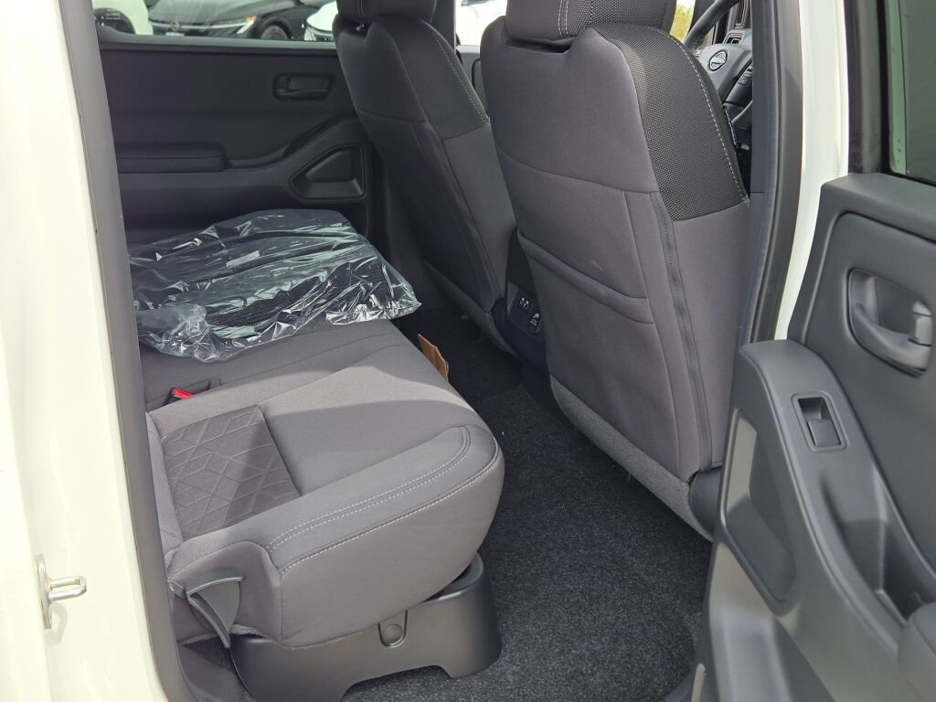 New 2026 Glacier White Nissan Crew Cab SV image 7
