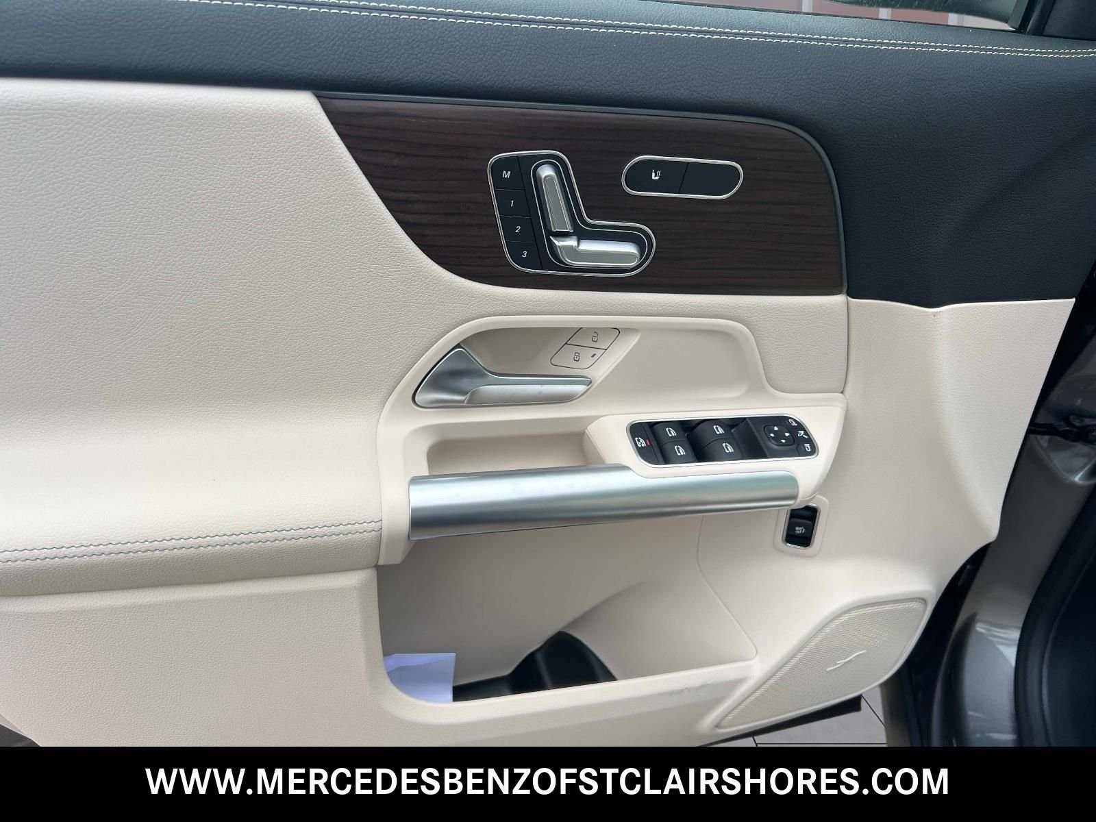 New 2026 Mountain Grey Metallic Mercedes-Benz GLA 250 image 16