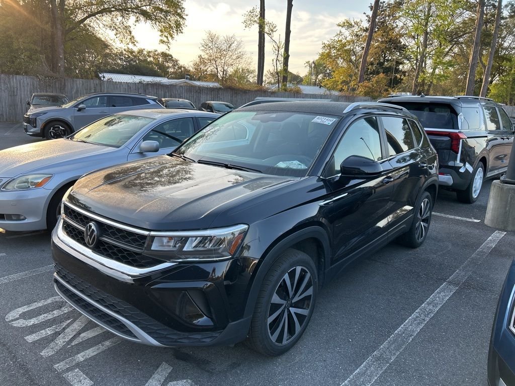 2024 Volkswagen Taos SE