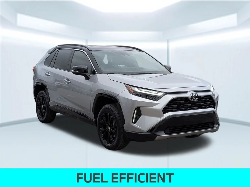 Used 2025 Silver Toyota XSE image 9