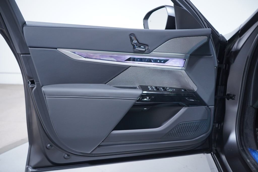 New 2026 Grey BMW 740i image 15