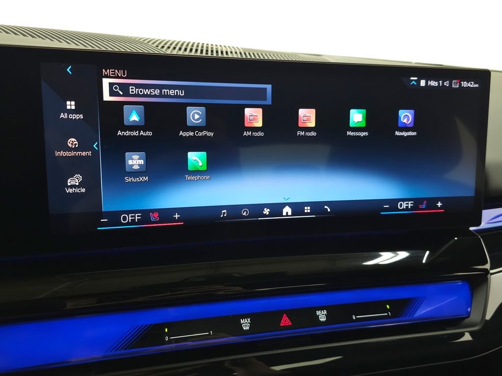 Used 2024 Black Sapphire Metallic BMW 540i xDrive image 31