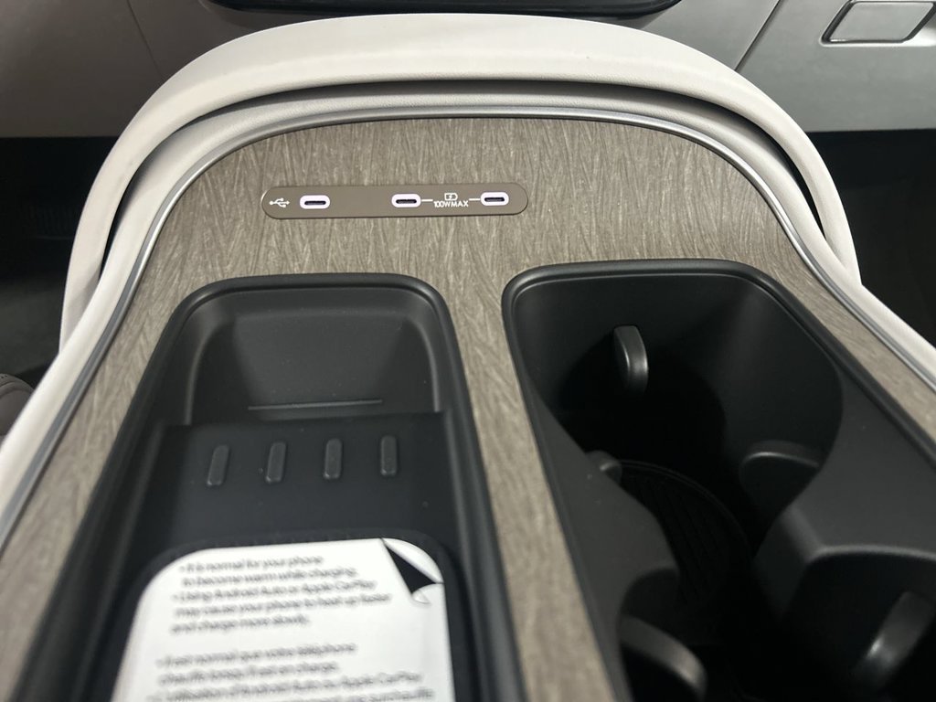 New 2026 Abyss Black Hyundai SEL 8P image 32
