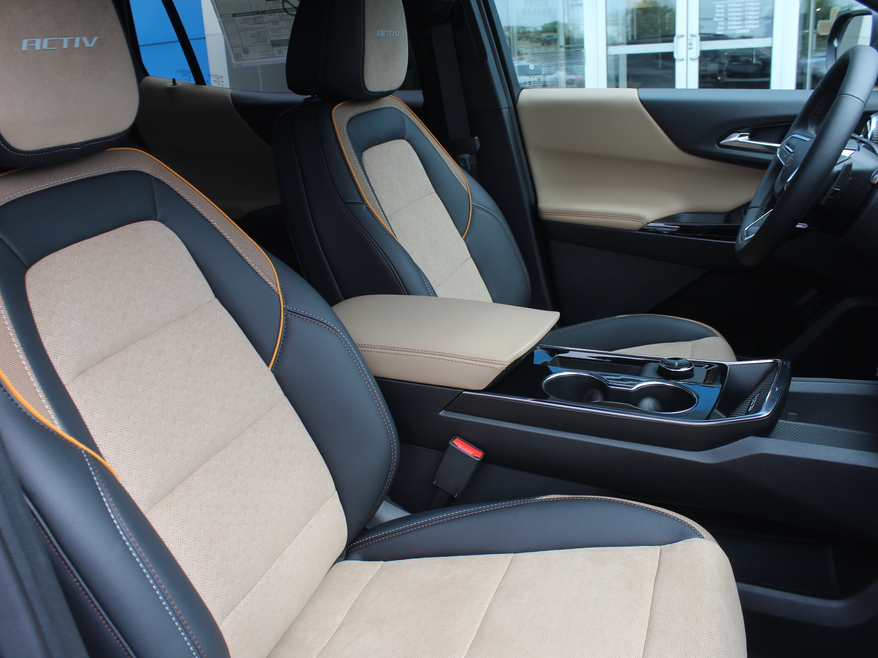2026 Chevrolet Equinox ACTIV - Photo 15