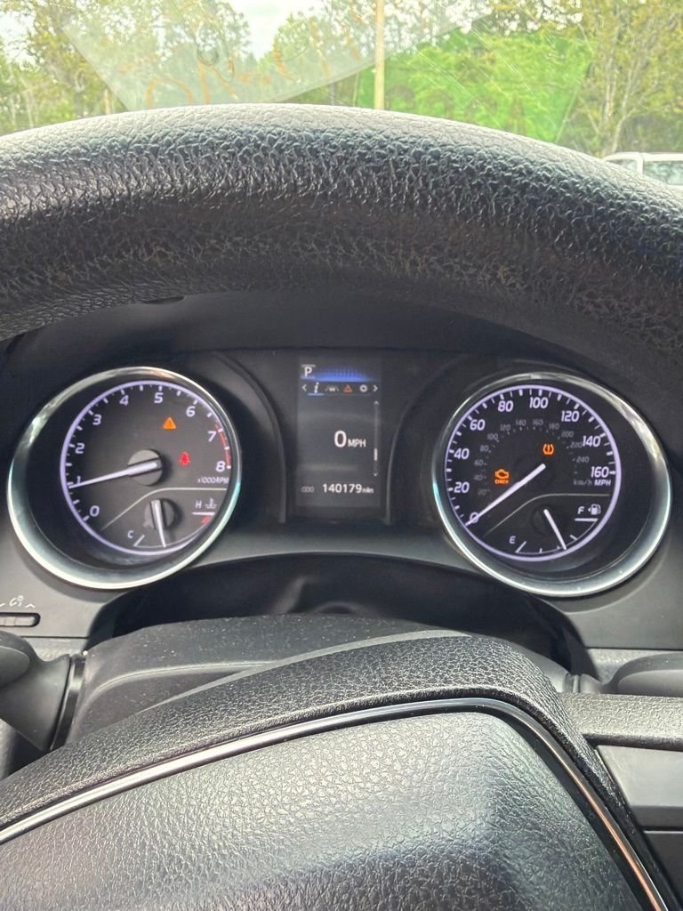 Used 2018 Toyota Camry LE with VIN 4T1B11HK0JU642564 for sale in Gainesville, FL