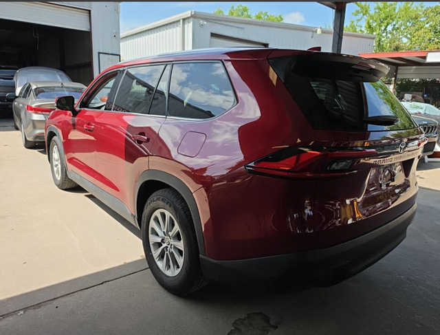 Used 2024 Red Toyota XLE image 4