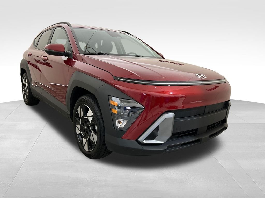 Certified Used 2025 Red Hyundai SEL image 8