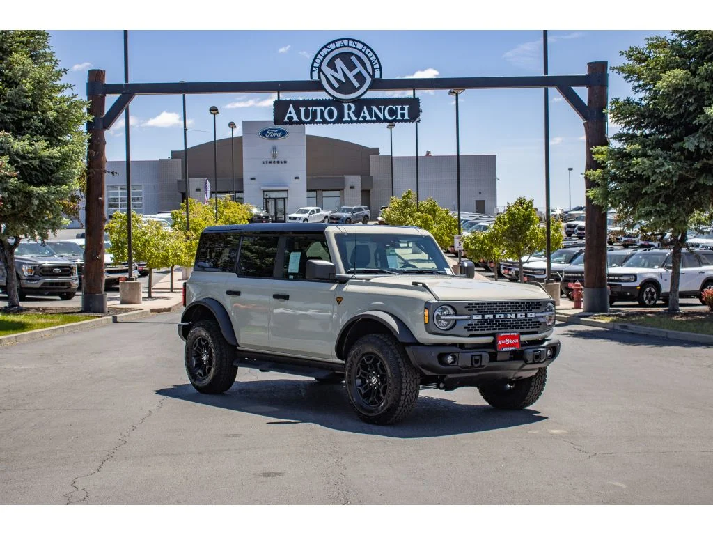 2026 Ford Bronco Badlands 4x4's photo