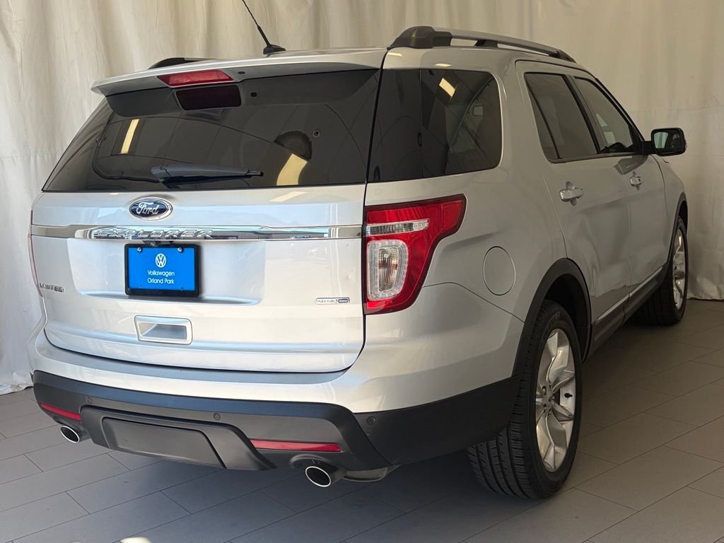 Used 2014 Ingot Silver Ford Limited image 8