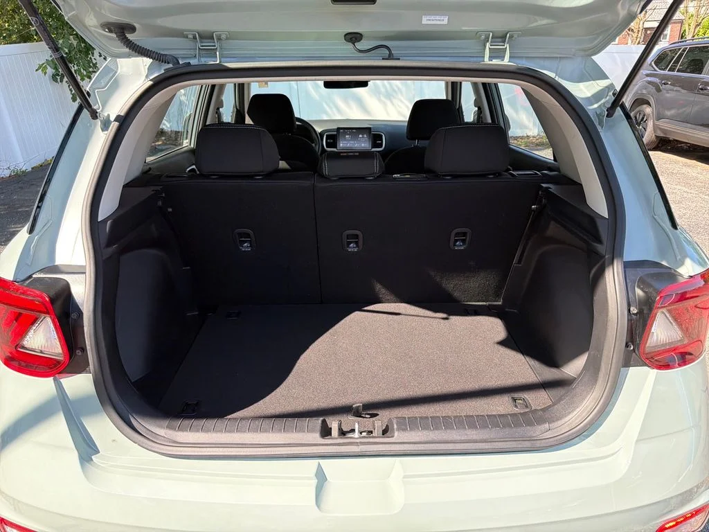 Used 2025 Mirage Green Hyundai SEL image 28