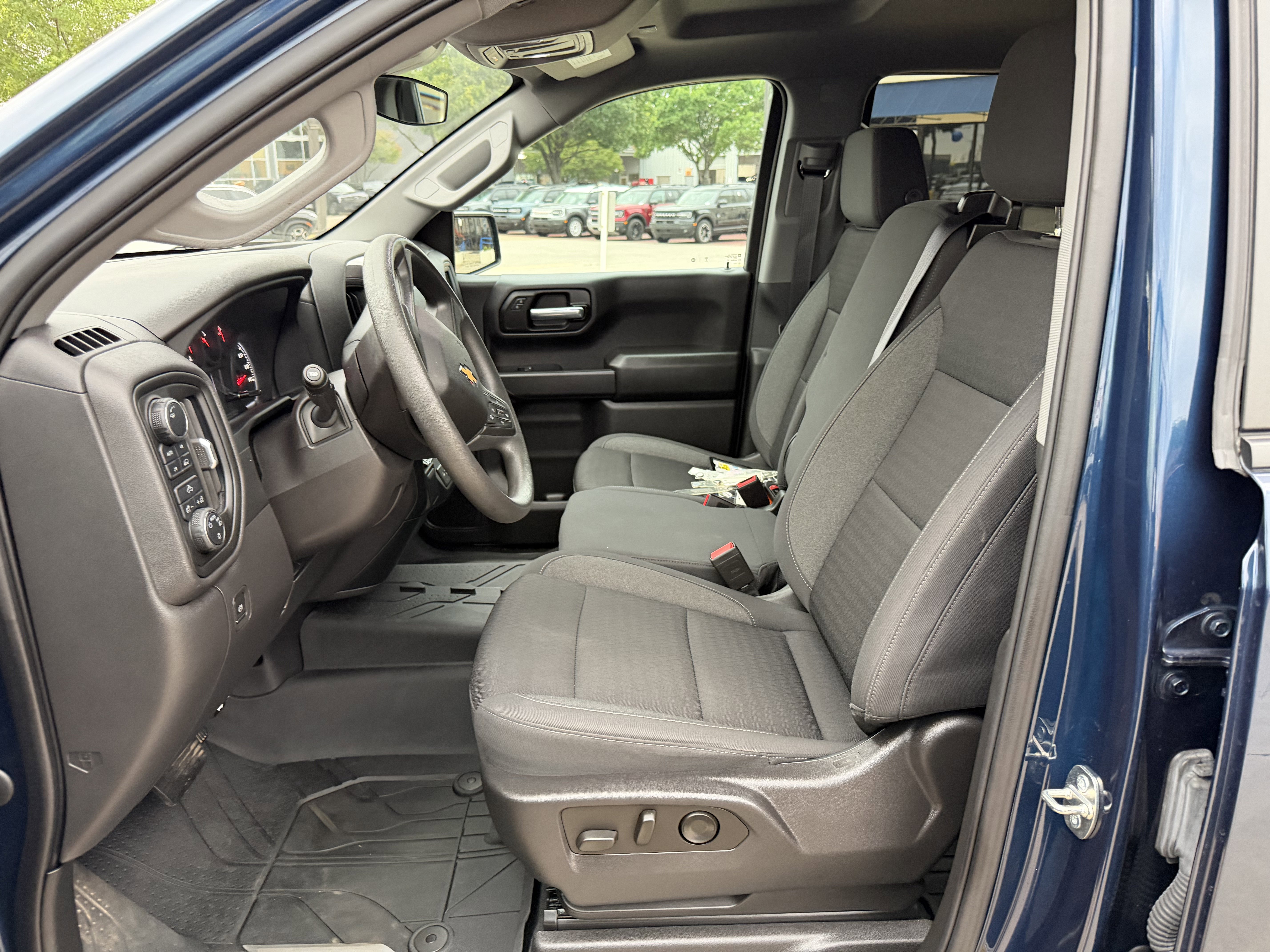 Used 2023 Northsky Blue Metallic Chevrolet Custom image 20