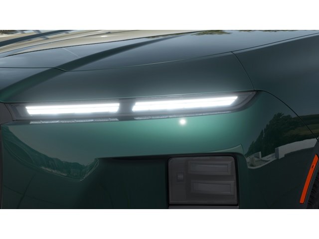 New 2027 Vancouver Green Metallic BMW i7 image 6